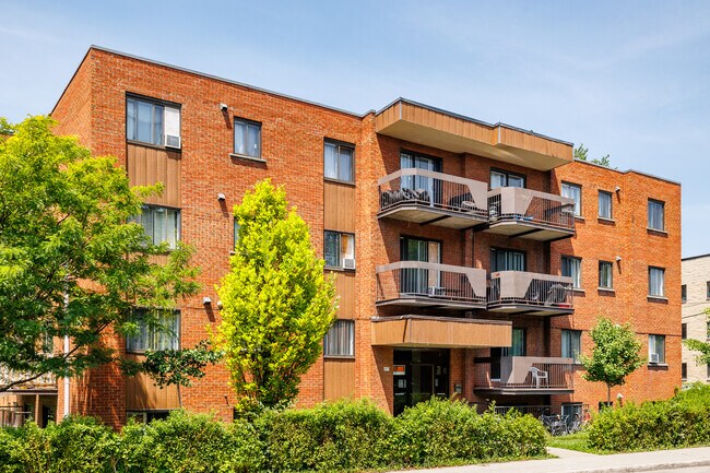 6077 Émile-Nelligan