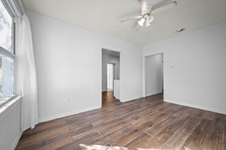 1602 Wambolt St in Jacksonville, FL - Building Photo - Building Photo