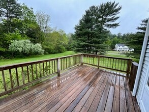 12 Harriet Dr in Bridgewater, MA - Building Photo - Building Photo