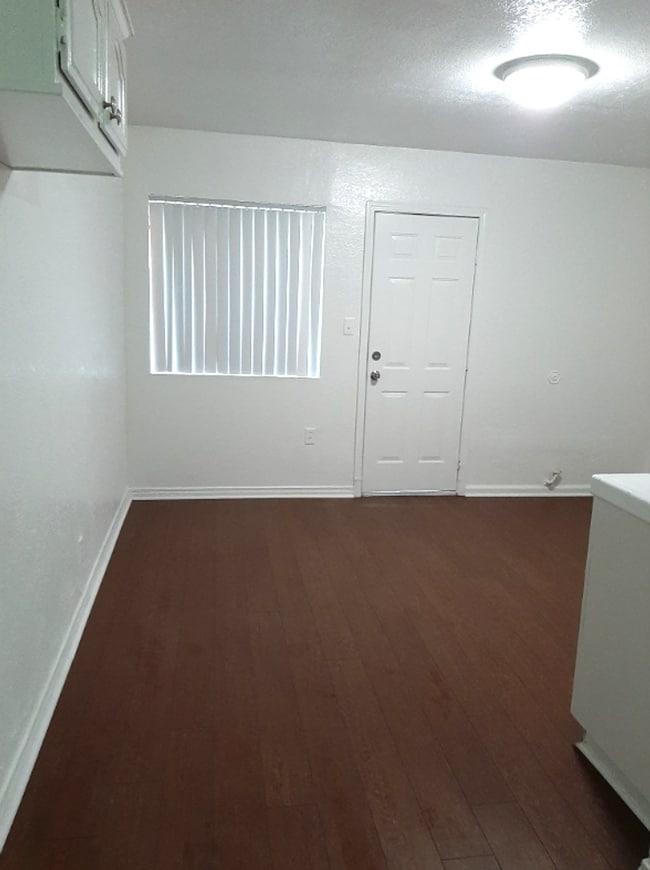 734-736 E 80th St in Los Angeles, CA - Building Photo - Building Photo