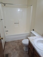 6024 Dichotomy Ct in Fort Wayne, IN - Building Photo - Building Photo