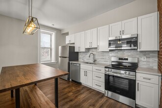 1017 Ann Ave in St. Louis, MO - Building Photo - Building Photo