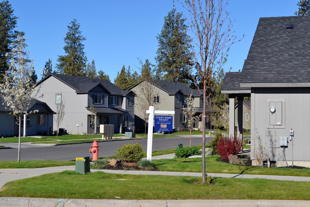 Swift Creek Commons in Bend, OR - Building Photo