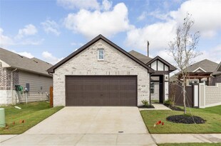 625 Presidio St in Aubrey, TX - Building Photo