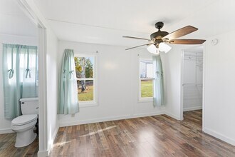 1310 E Hendron Chapel Rd in Knoxville, TN - Building Photo - Building Photo