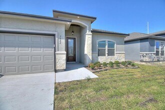 7522 Sable Creek Dr in Corpus Christi, TX - Building Photo - Building Photo