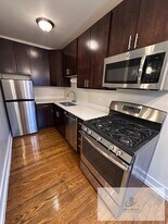 1712 W Albion Ave, Unit 1716-K3 in Chicago, IL - Building Photo