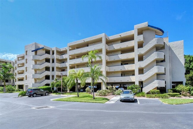 835 S Osprey Ave in Sarasota, FL - Building Photo - Building Photo