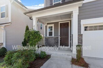 4940 Enlightenment Rd in Raleigh, NC - Building Photo - Building Photo