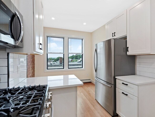 16 Pearl St in Boston, MA - Building Photo - Building Photo
