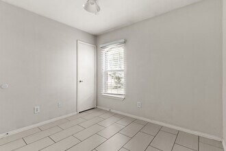 5512 Golden Dr in Killeen, TX - Building Photo - Building Photo