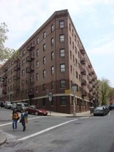 135-143 Haven Ave in New York, NY - Building Photo - Building Photo