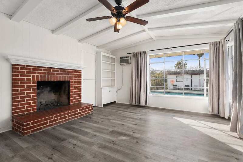 590 N Cambridge S in Orange, CA - Building Photo