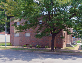 4670-4672 S Spring Ave Apartments