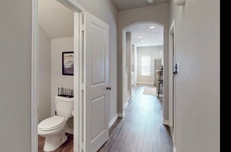 2836 Papa Bear Dr in College Station, TX - Building Photo - Building Photo