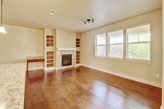 2107 Sandbur Dr in Fort Collins, CO - Building Photo - Building Photo