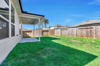 21451 Austell Pond Dr in Porter, TX - Building Photo - Building Photo