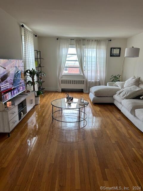 property at 339 Hamilton Ct