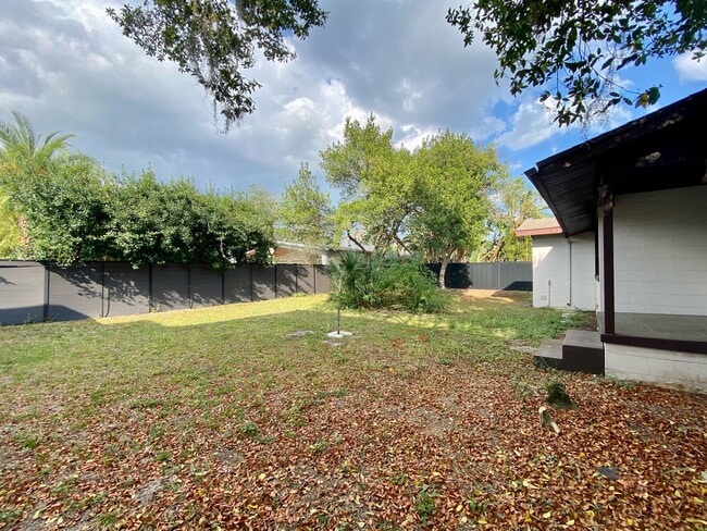 property at 1671 Dale Ave