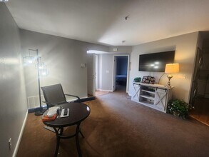 342 Chris Common in Livermore, CA - Building Photo - Building Photo