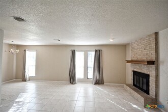 1024 Mission Dr in New Braunfels, TX - Building Photo - Building Photo