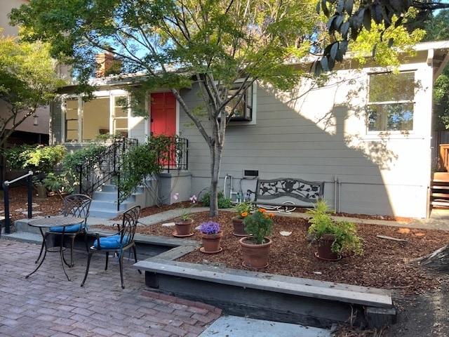 property at 1411 Walnut St