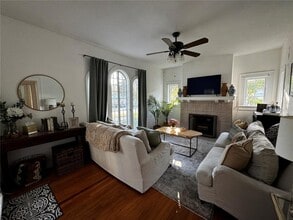 1819 E Central Blvd in Orlando, FL - Foto de edificio - Building Photo