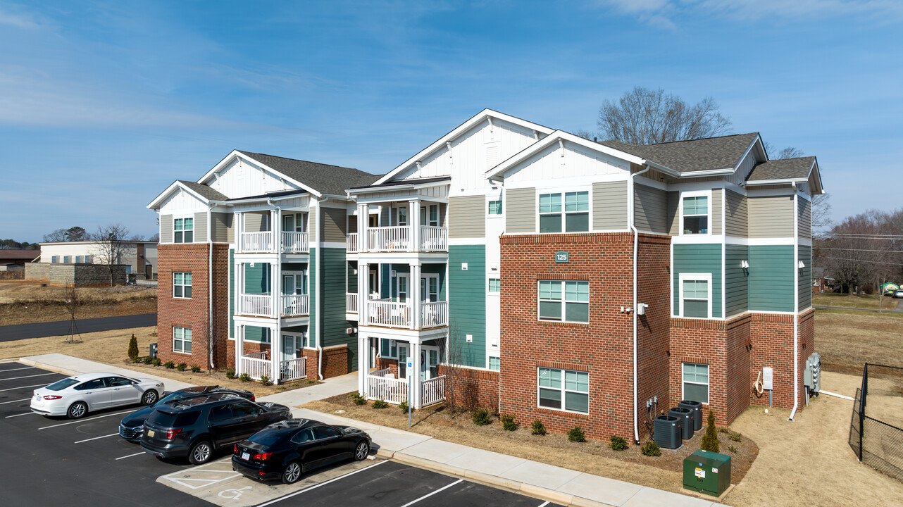 Fernhill in Conover, NC - Building Photo