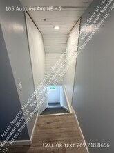 105 Auburn Ave NE in Grand Rapids, MI - Building Photo - Building Photo