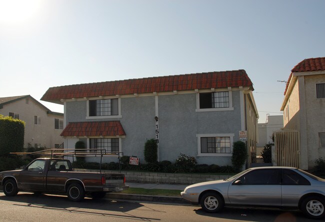 1518 257th St in Harbor City, CA - Foto de edificio - Building Photo