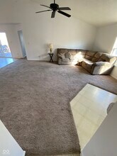 5251 Bluff View Dr in Indianapolis, IN - Foto de edificio - Building Photo