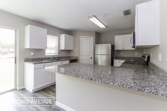 11835 W Shenandoah Way in Citrus Springs, FL - Building Photo - Building Photo