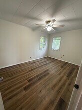 513 Lake Shore Dr in Michigan City, IN - Foto de edificio - Building Photo