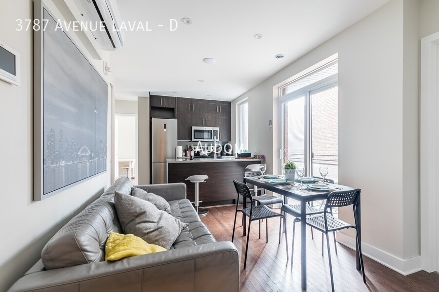 3787 Av. Laval in Montréal, QC - Building Photo