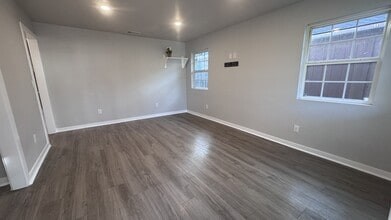 3503 Division St in Greenville, TX - Building Photo - Building Photo