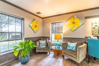 Lakewood Shores in Brandon, FL - Building Photo - Building Photo