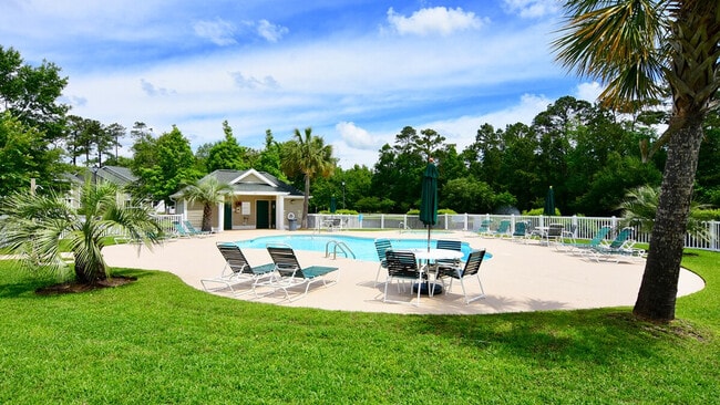 1041 Blue Stem Dr