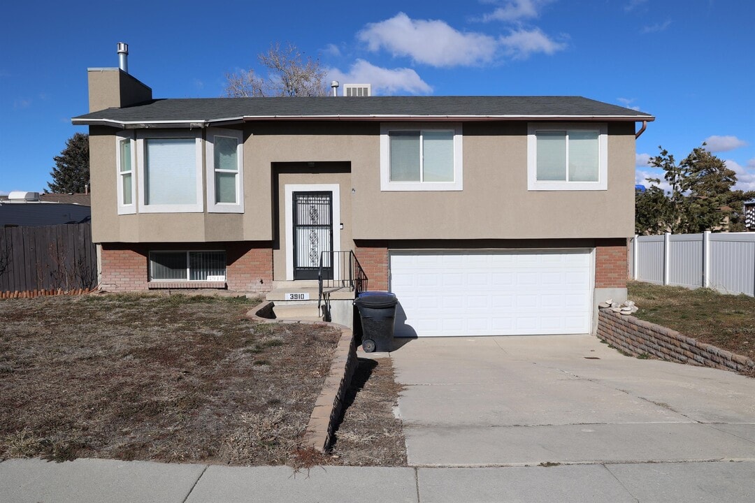 3910 Burgess Rd in Salt Lake City, UT - Building Photo
