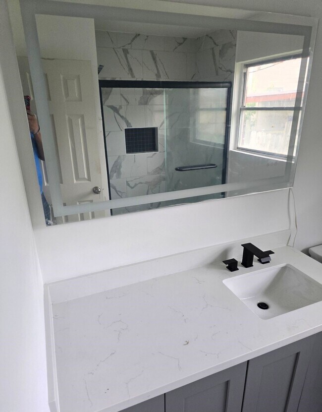 4306 Herridge St in Houston, TX - Building Photo - Building Photo
