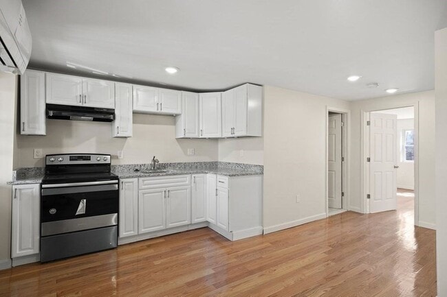 88 Washington Ave in Chelsea, MA - Building Photo - Building Photo
