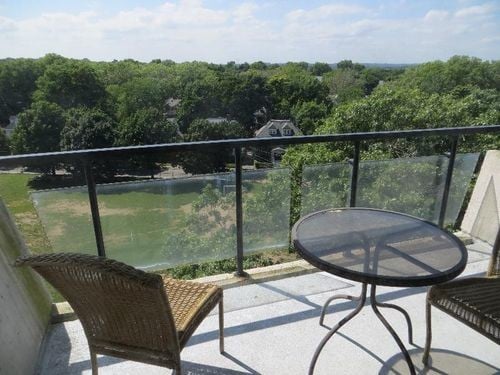 60 Babcock St-Unit -84 in Brookline, MA - Building Photo - Building Photo