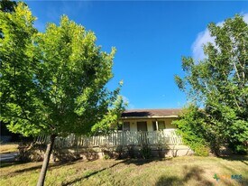 167 Richter Ln in New Braunfels, TX - Building Photo