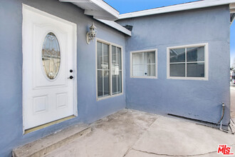 611 Pico St in San Fernando, CA - Building Photo - Building Photo