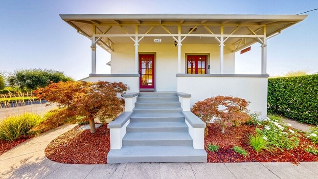 867 Dowdell Ln in St Helena, CA - Building Photo - Building Photo