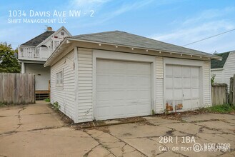 1034 Davis Ave NW in Grand Rapids, MI - Building Photo - Building Photo