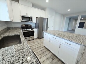 5846 Steinbeck Vly St in Las Vegas, NV - Building Photo - Building Photo