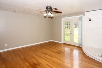 6405 Kellum Dr in Indianapolis, IN - Building Photo - Building Photo