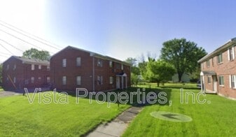 902 Sinclair St in Louisville, KY - Building Photo