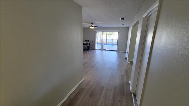 8427 Brandeis Cir E in Sarasota, FL - Building Photo - Building Photo