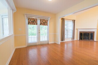 340 Bedford Dr in Athens, GA - Building Photo - Building Photo